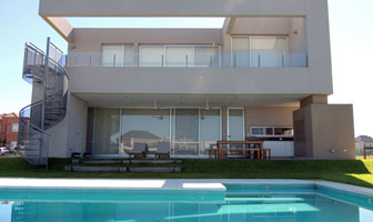 Casa LA66 (Nordelta, Tigre, Pcia. Buenos Aires, Argentina) - Epstein arquitectos