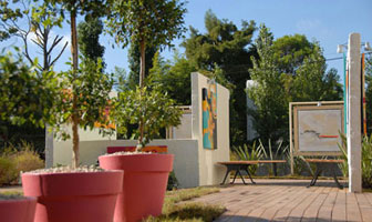 Espacio Paisajismo Nº 4: Concepto arte visual en el jardín (por Del Jardín Arte de Valeria Verna y Vivi Julliand) (Estilo Pilar 2012)