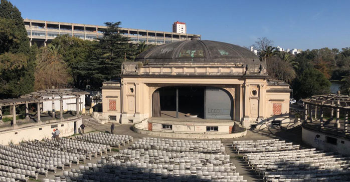 Cómo es el proceso de restauración del mítico Teatro del Lago