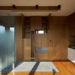 Atico en Praga (ducha en dormitorio) / DVDV Studio Architects