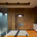 Atico en Praga (ducha en dormitorio) / DVDV Studio Architects