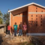 Vivienda Social en Pinotepa Nacional / HDA: Hector Delmar Arquitectura, M+N Diseño