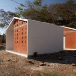 Vivienda Social en Pinotepa Nacional / HDA: Hector Delmar Arquitectura, M+N Diseño