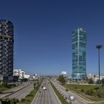 Torre de viviendas Adamant Puebla I / Mayer Hasbani