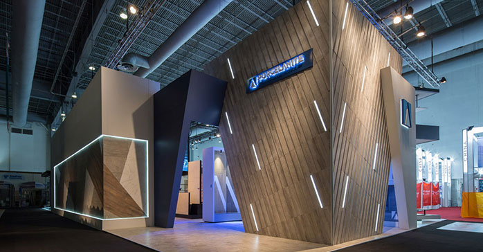 Stand Aparadores / Local 10 Arquitectura