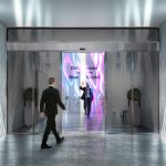 LG y ASSA desarrollan una puerta automática con LG OLED transparente