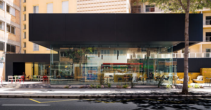 Cafetería Entrelímites / Romera y Ruiz Arquitectos