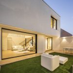 Casa en Godella / Destudio Arquitectura