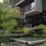 Casa Entreparotas / Di Frenna Arquitectos