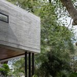 Casa Entreparotas / Di Frenna Arquitectos