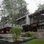 Casa Entreparotas / Di Frenna Arquitectos