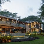 Casa Entreparotas / Di Frenna Arquitectos