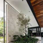 Casa del Agua / Di Frenna Arquitectos