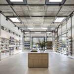 UNE Farmacia / Destudio Arquitectura