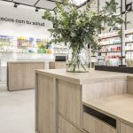 UNE Farmacia / Destudio Arquitectura