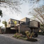 Casa Kalyvas / Di Frenna Arquitectos