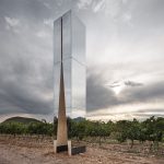 LAN-4, formas de habitar el viñedo / oe architect