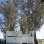 Vivienda en Pilar (El poema del árbol) / Arq. Juan Citroni