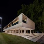 Vestuarios de Hockey del Jockey Club de Rosario / Estudio Martin Elias Arquitecto