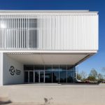 Edificio oficinas Asociación de Cooperativas Argentinas ACACOOP Bahía Blanca / Arrillaga Parola Arquitectos