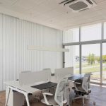 Edificio oficinas Asociación de Cooperativas Argentinas ACACOOP Bahía Blanca / Arrillaga Parola Arquitectos