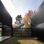 Dos Casas Metálicas / Mauricio Morra Arquitectos