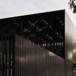 Dos Casas Metálicas / Mauricio Morra Arquitectos