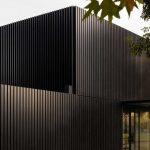 Dos Casas Metálicas / Mauricio Morra Arquitectos