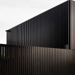 Dos Casas Metálicas / Mauricio Morra Arquitectos