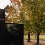 Dos Casas Metálicas / Mauricio Morra Arquitectos