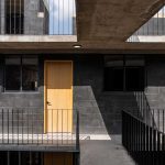 Edificio de vivienda multifamiliar Héroes 227 / ARQMOV Workshop