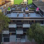 Edificio de vivienda multifamiliar Héroes 227 / ARQMOV Workshop