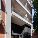 Edificio de viviendas Gamarra 1245 / LST Arquitectura