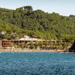 Siau Ibiza Hotel (Port Sant Miquel, Ibiza, España) por AIA Activitats Instal.lacions Arquitectòniques