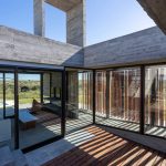 Casa Médanos / Besonías Almeida Arquitectos