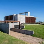 Casa Médanos / Besonías Almeida Arquitectos