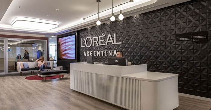 Oficinas L'Oréal Argentina / Contract Workplaces