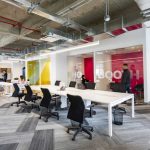 Oficinas VMLY&R / Contract Workplaces