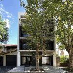 Edificio de viviendas Roma 2853 / Curi Arquitectos