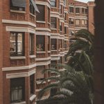 Vivienda en el edificio de la Finca Roja / SRstudio Arquitectura y Construcción