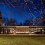 Pabellón del Auto / Guillermo Tirado González Architects