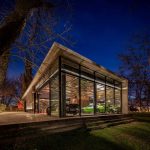 Pabellón del Auto / Guillermo Tirado González Architects