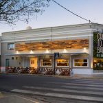 Restobar Cristobal de la Cruz / EFEEME arquitectos