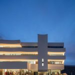 Edificio Aurora 10 / Tiago do Vale Arquitectos