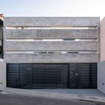 La Casa Escondida / Makin Molowny Portela