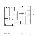 Vivienda plurifamiliar California 131 / Graus
