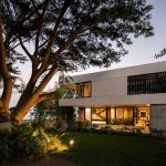 Casa Manak / Di Frenna Arquitectos