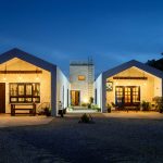 Casal Tzintzuni / Rumi Estudio