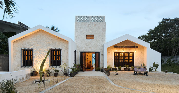 Casal Tzintzuni / Rumi Estudio