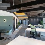 Oficinas Arcos del Sur (McDonald's) Uruguay / Contract Workplaces